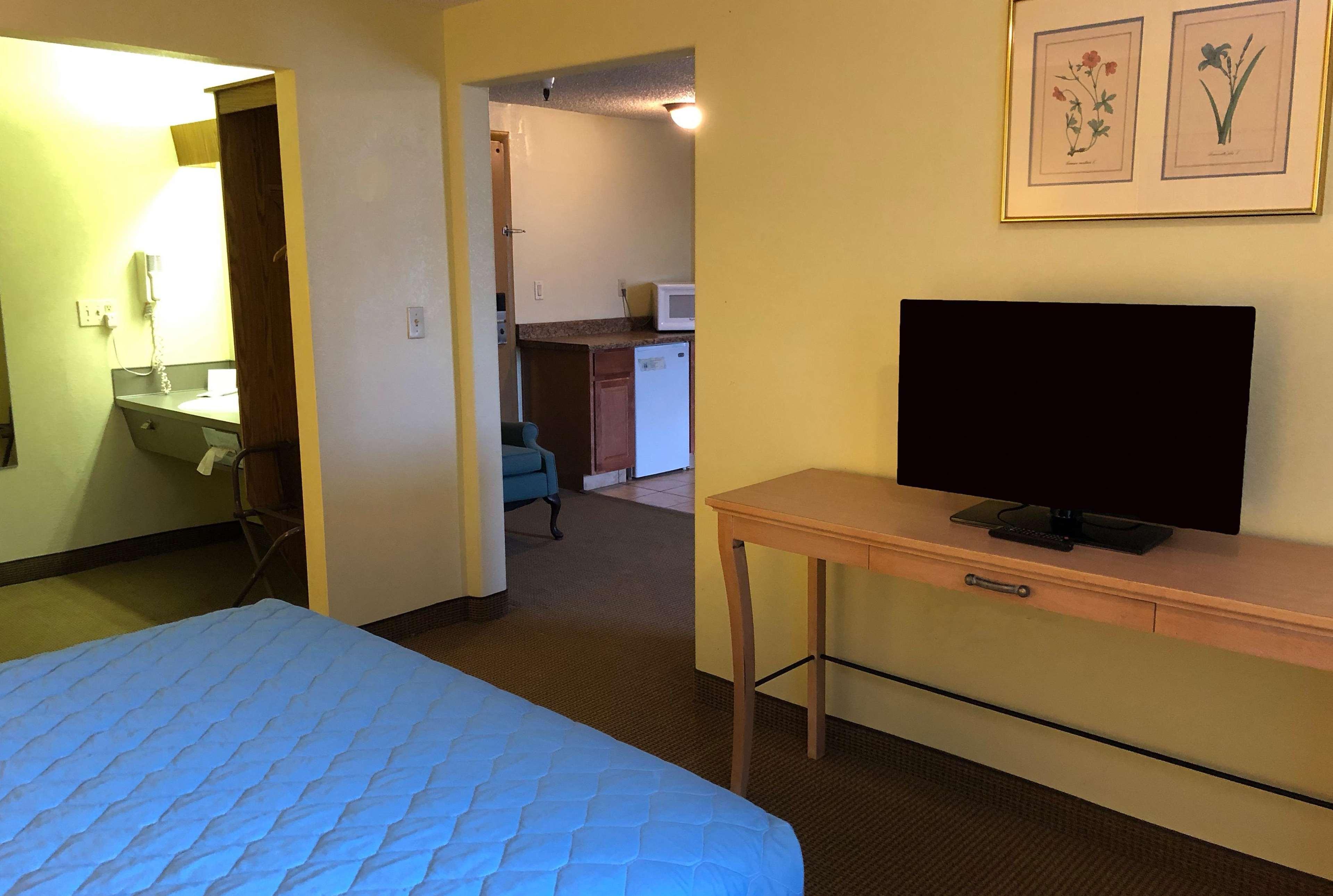 Knights Inn Evanston Bagian luar foto